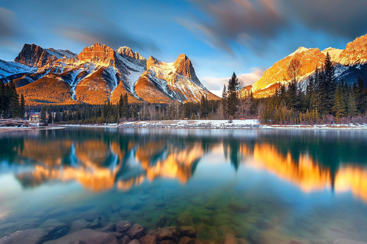 Canada_Lake_Mountains_452119.jpg